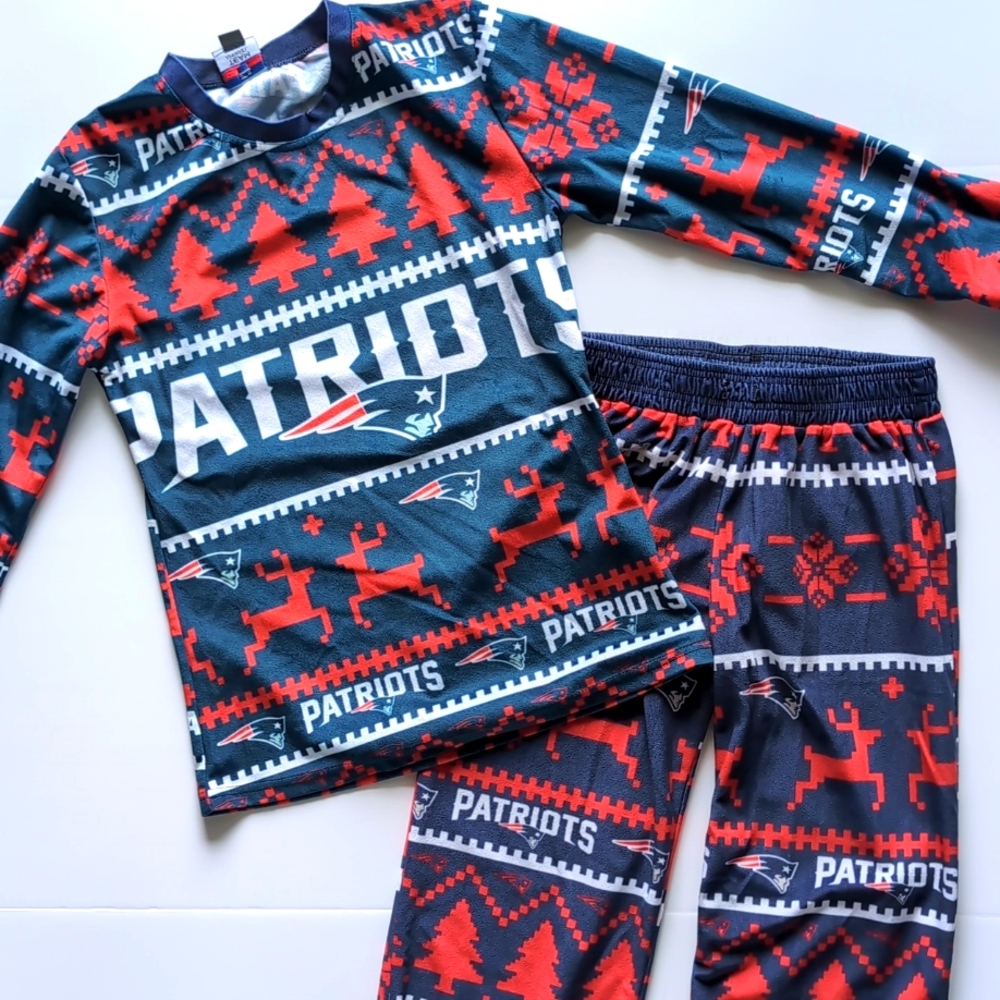 New England Patriots Unisex Christmas Winter Theme Pajamas